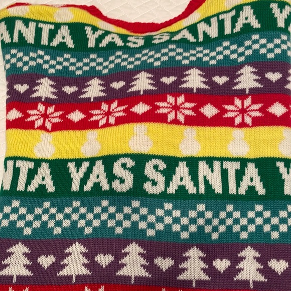 Ugly Sweater - Picture 3 of 3
